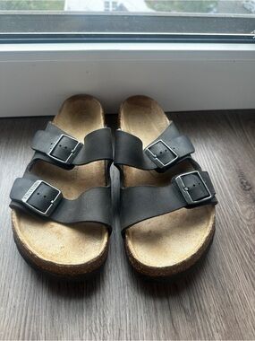 Men’s 12-12.5 Birkenstock Black Two-Strap Sandals